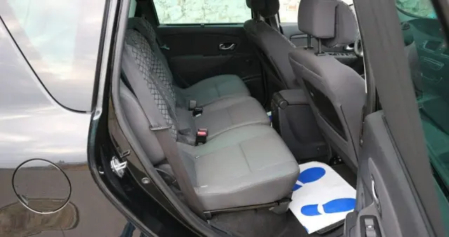 RENAULT Scenic 1.6 16V 110 LIMITED