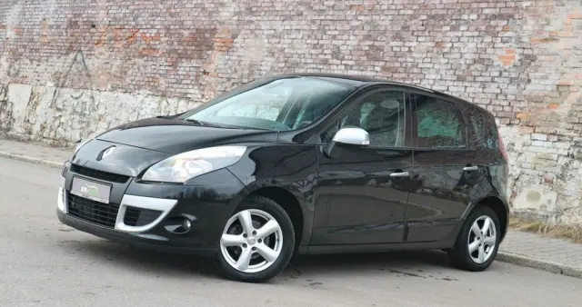 RENAULT Scenic 1.6 16V 110 LIMITED