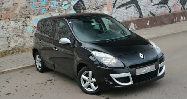 RENAULT Scenic 1.6 16V 110 LIMITED