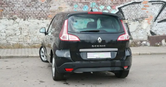 RENAULT Scenic 1.6 16V 110 LIMITED