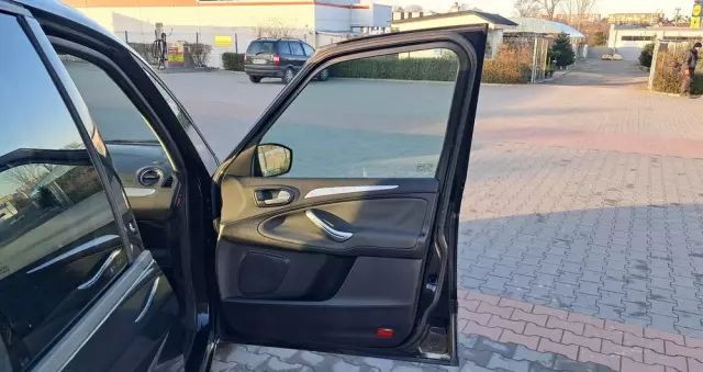 FORD Galaxy 2.0 Business Edition