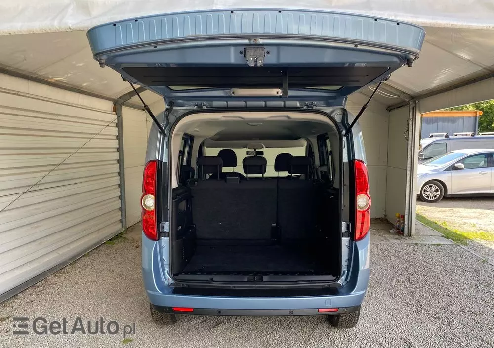 OPEL Combo Tour 1.6 CDTI Cosmo