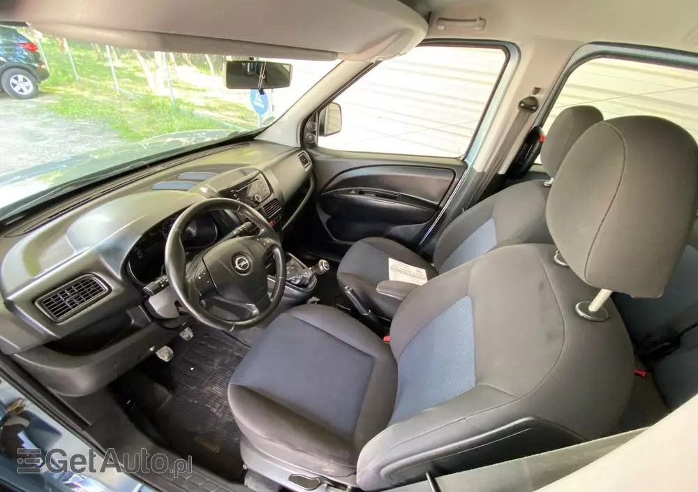OPEL Combo Tour 1.6 CDTI Cosmo