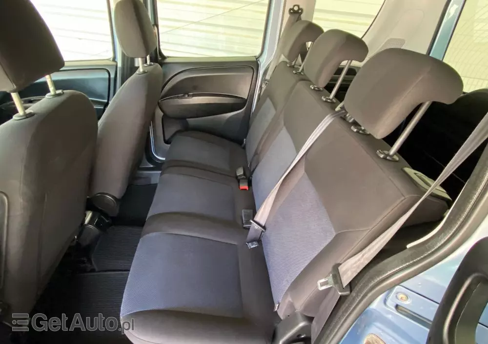 OPEL Combo Tour 1.6 CDTI Cosmo