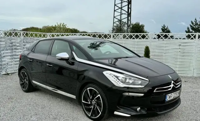 CITROEN DS5 