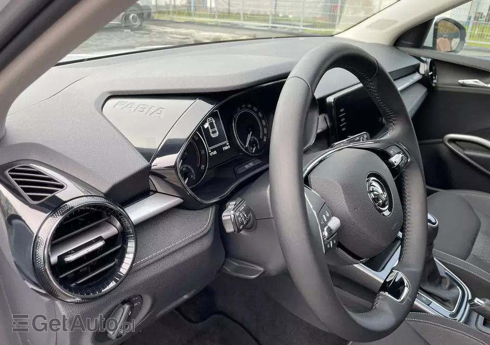 SKODA Fabia 1.0 TSI Style