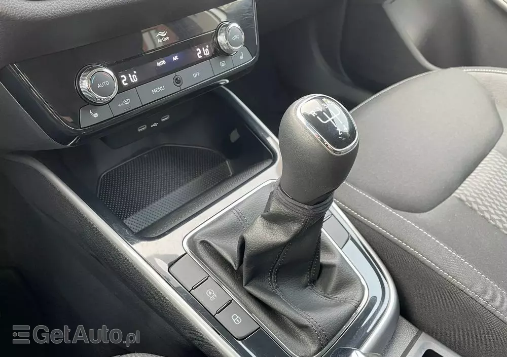 SKODA Fabia 1.0 TSI Style