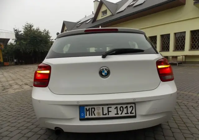 BMW Seria 1 114i Sport Line