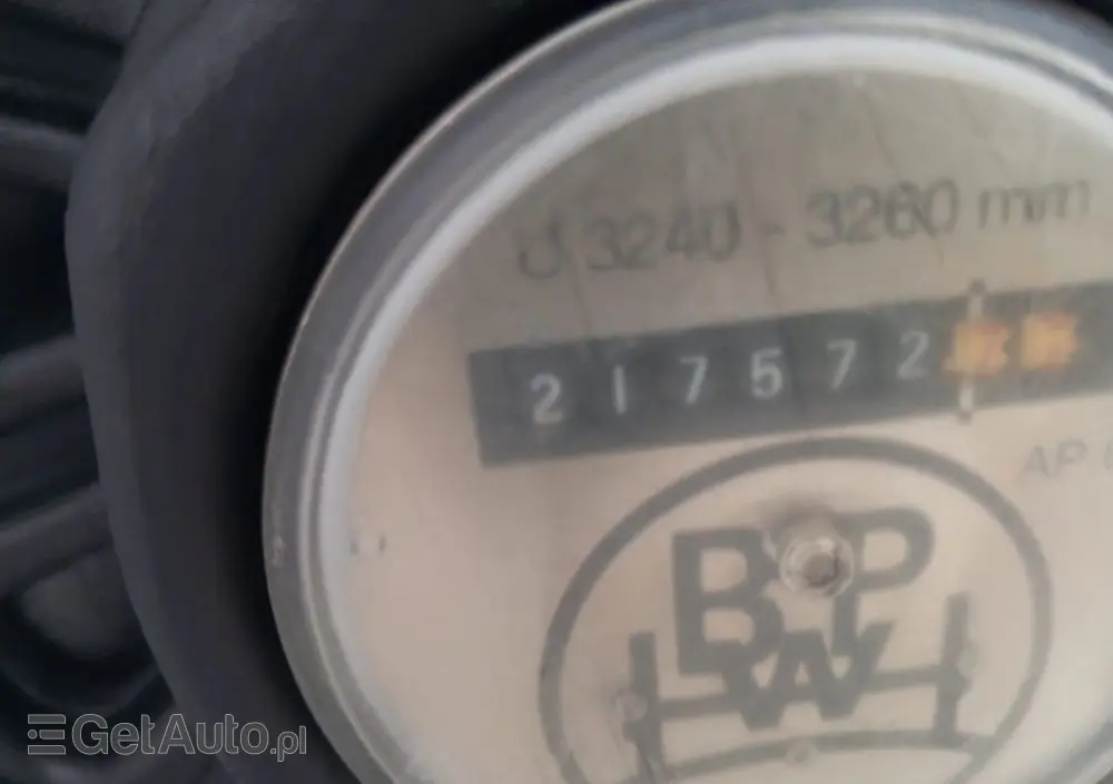 FRUEHAUF Mocna podłoga /nowy dach 217tys przebieg/oś podnoszona/Francja 