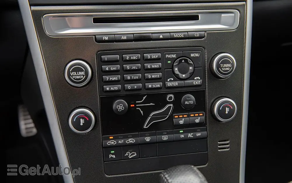 VOLVO XC 60 2.4D AWD RDesign