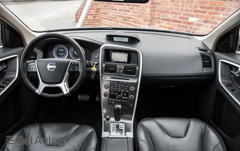 VOLVO XC 60 2.4D AWD RDesign