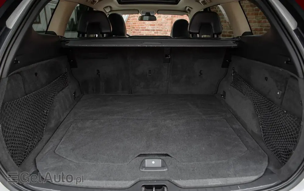 VOLVO XC 60 2.4D AWD RDesign