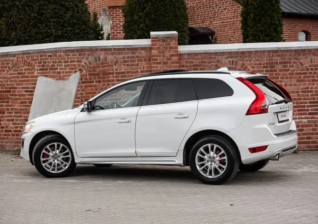 VOLVO XC 60 2.4D AWD RDesign