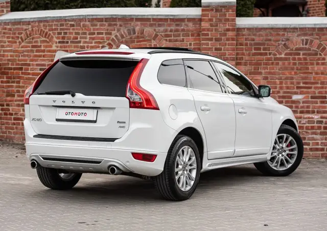 VOLVO XC 60 2.4D AWD RDesign