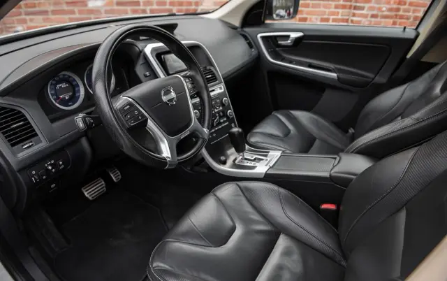 VOLVO XC 60 2.4D AWD RDesign