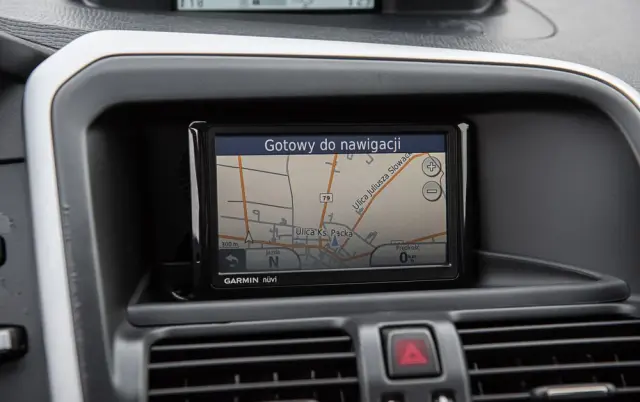 VOLVO XC 60 2.4D AWD RDesign