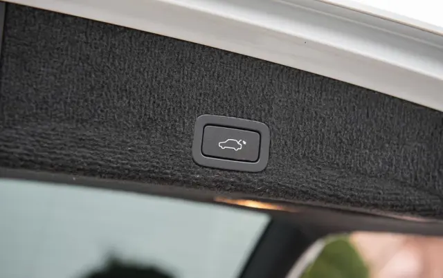 VOLVO XC 60 2.4D AWD RDesign