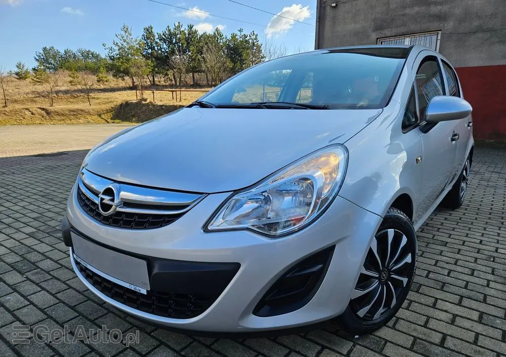 OPEL Corsa 1.2 16V Essentia