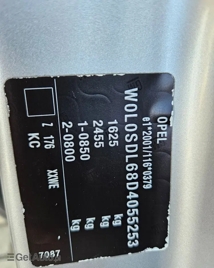 OPEL Corsa 1.2 16V Essentia