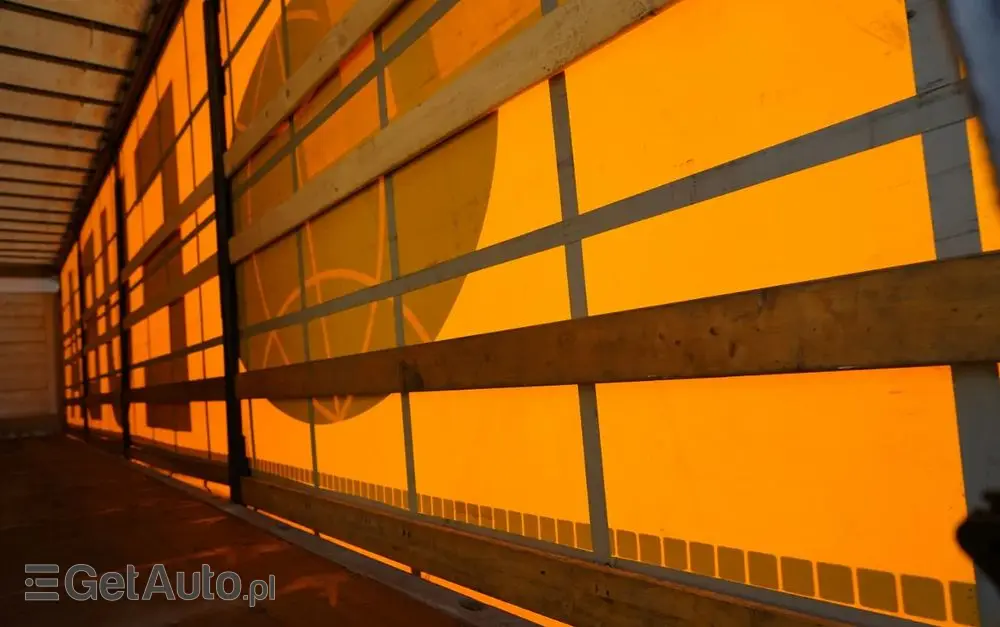 SCHMITZ CARGOBULL FIRANKA / KOSZ NA PALETY / STANDARD / 