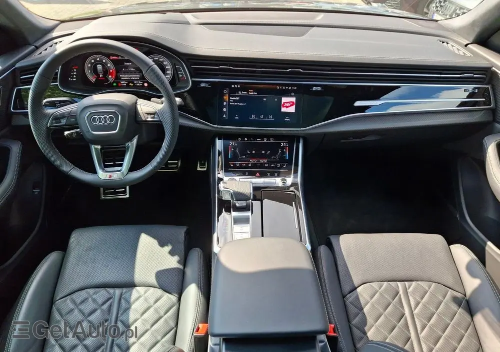 AUDI SQ8 