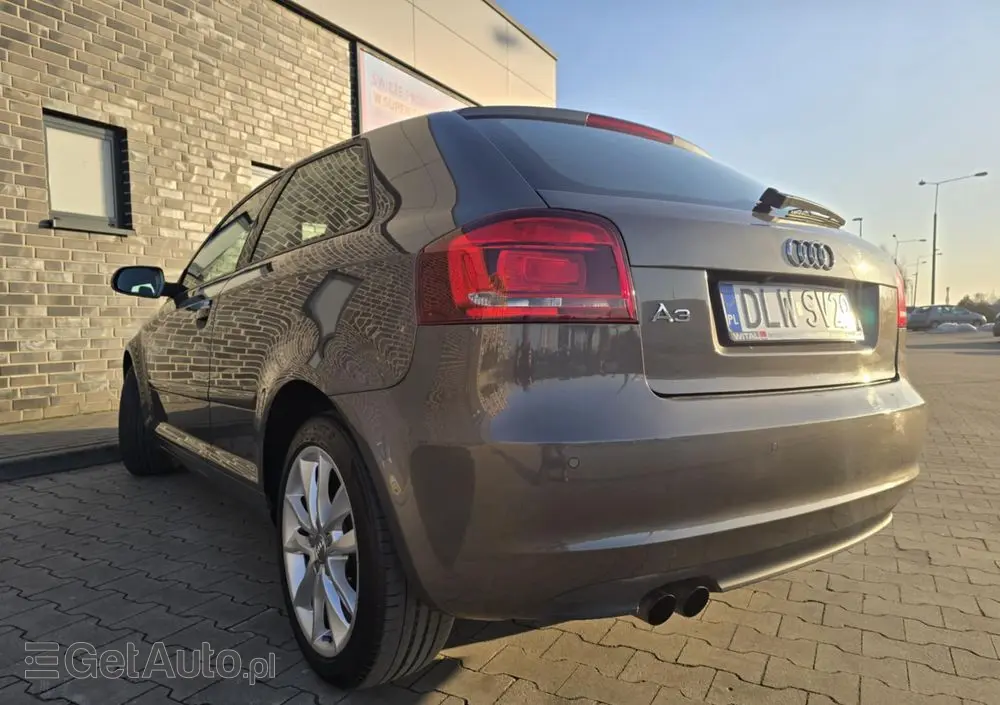 AUDI A3 3-drzwiowe 2.0 TDI Quattro Ambiente