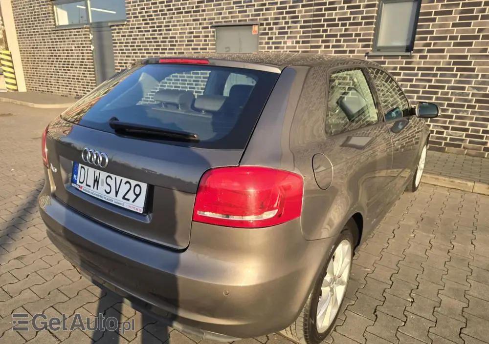 AUDI A3 3-drzwiowe 2.0 TDI Quattro Ambiente