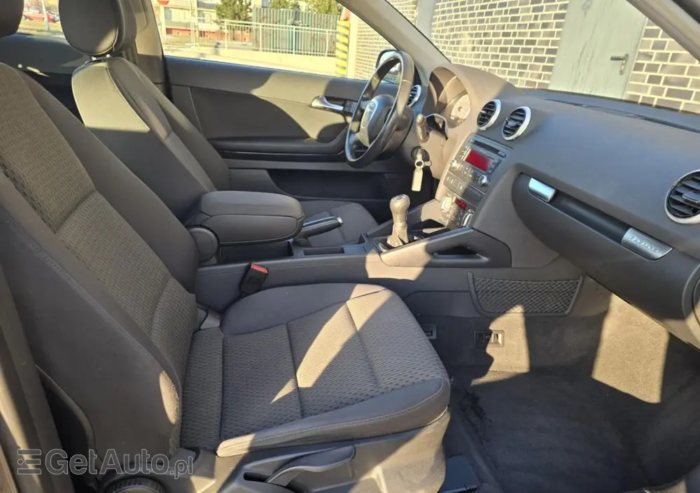 AUDI A3 3-drzwiowe 2.0 TDI Quattro Ambiente