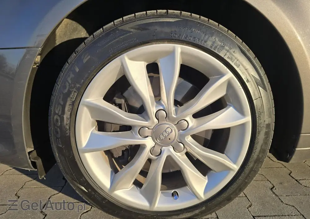 AUDI A3 3-drzwiowe 2.0 TDI Quattro Ambiente