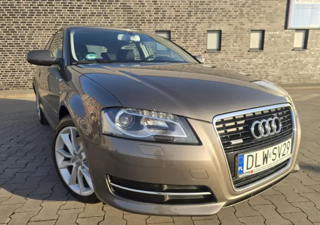AUDI A3 3-drzwiowe 2.0 TDI Quattro Ambiente