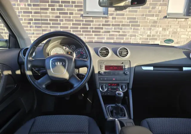 AUDI A3 3-drzwiowe 2.0 TDI Quattro Ambiente