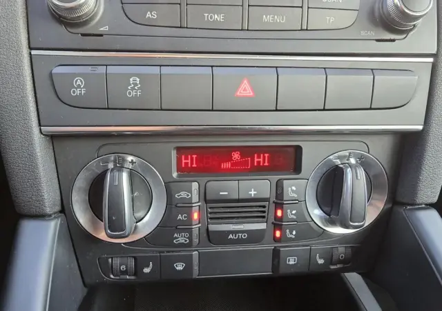 AUDI A3 3-drzwiowe 2.0 TDI Quattro Ambiente