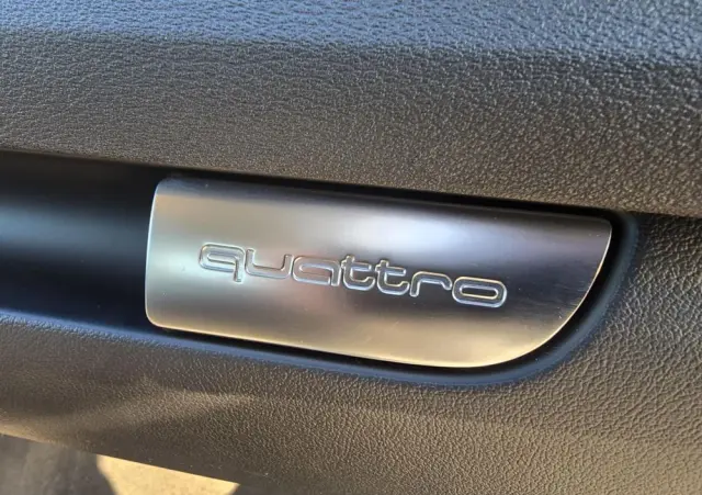 AUDI A3 3-drzwiowe 2.0 TDI Quattro Ambiente