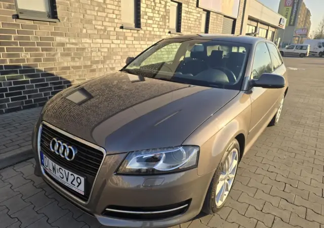 AUDI A3 3-drzwiowe 2.0 TDI Quattro Ambiente