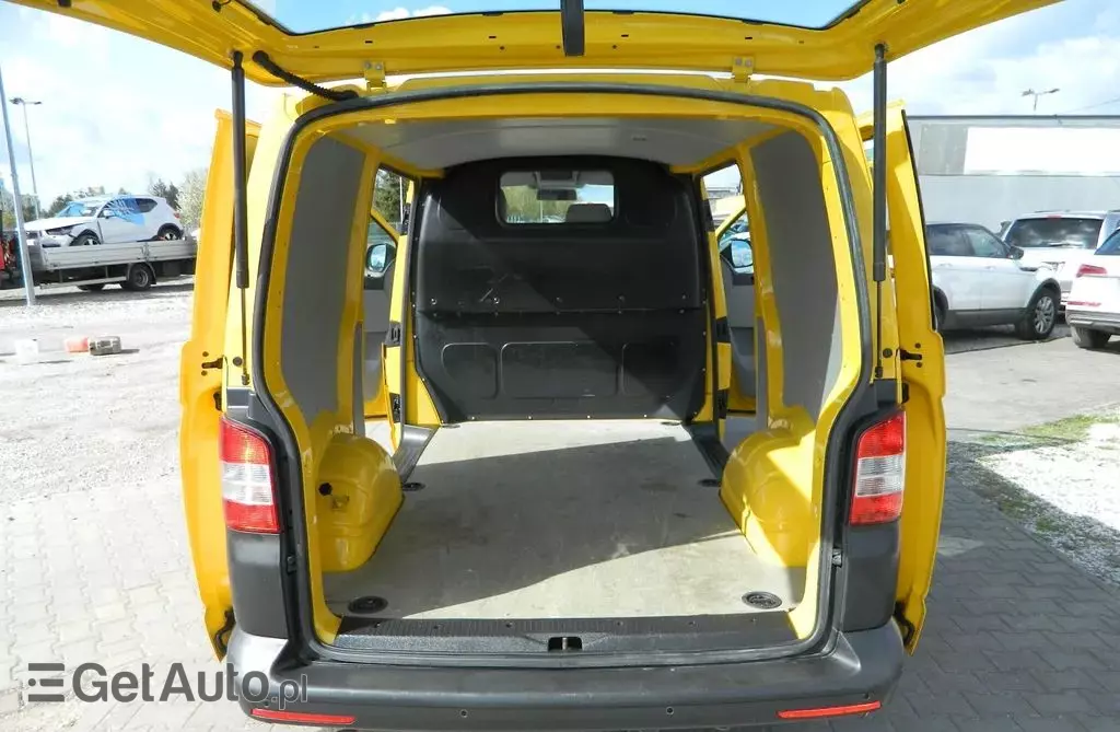 VOLKSWAGEN Transporter 