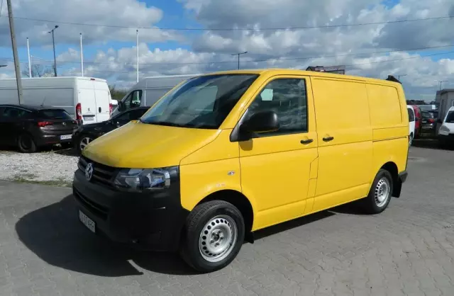 VOLKSWAGEN Transporter 