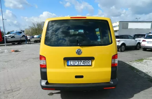VOLKSWAGEN Transporter 