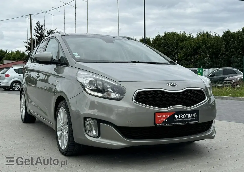KIA Carens 1.7 CRDi Vision