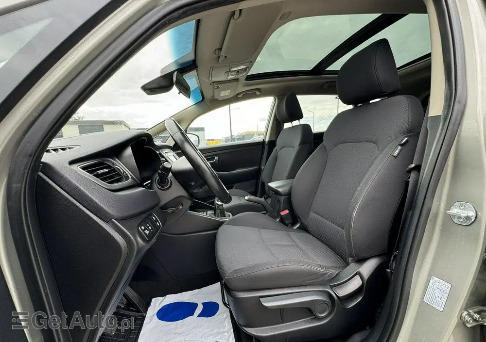 KIA Carens 1.7 CRDi Vision