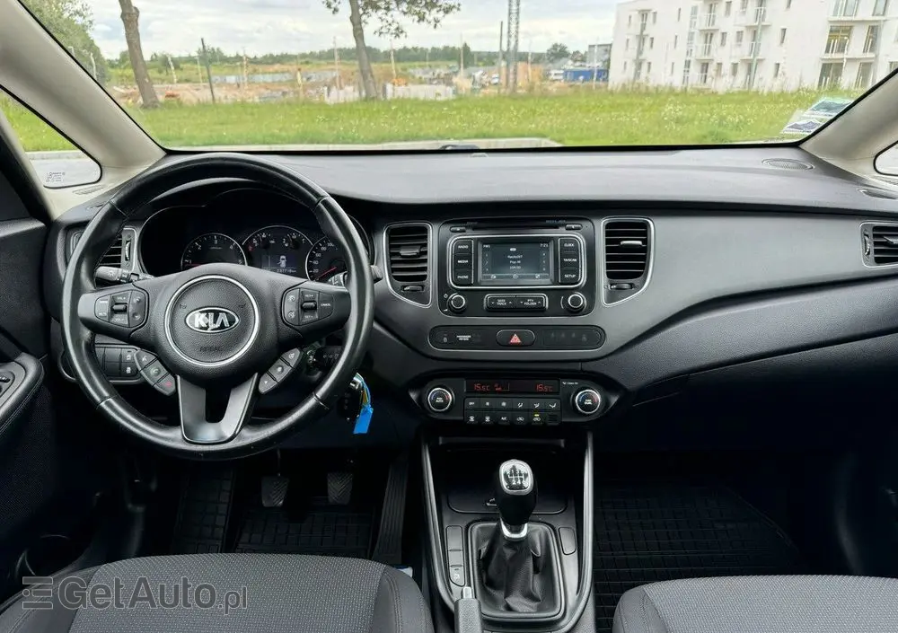 KIA Carens 1.7 CRDi Vision
