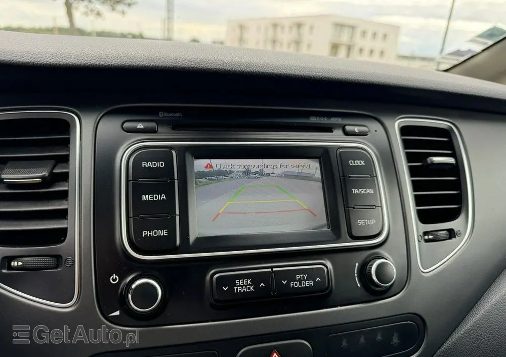 KIA Carens 1.7 CRDi Vision