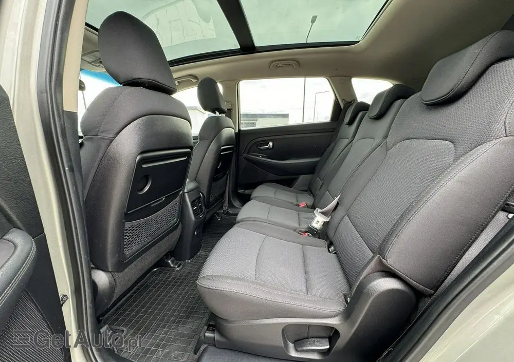 KIA Carens 1.7 CRDi Vision