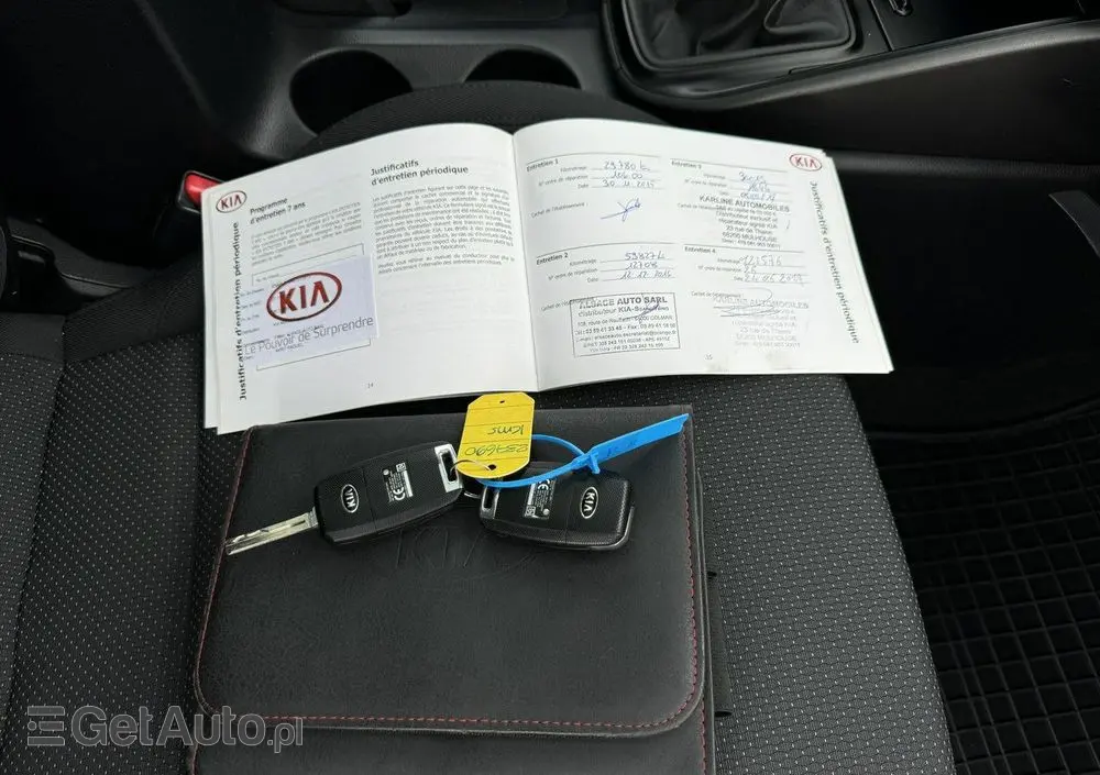 KIA Carens 1.7 CRDi Vision