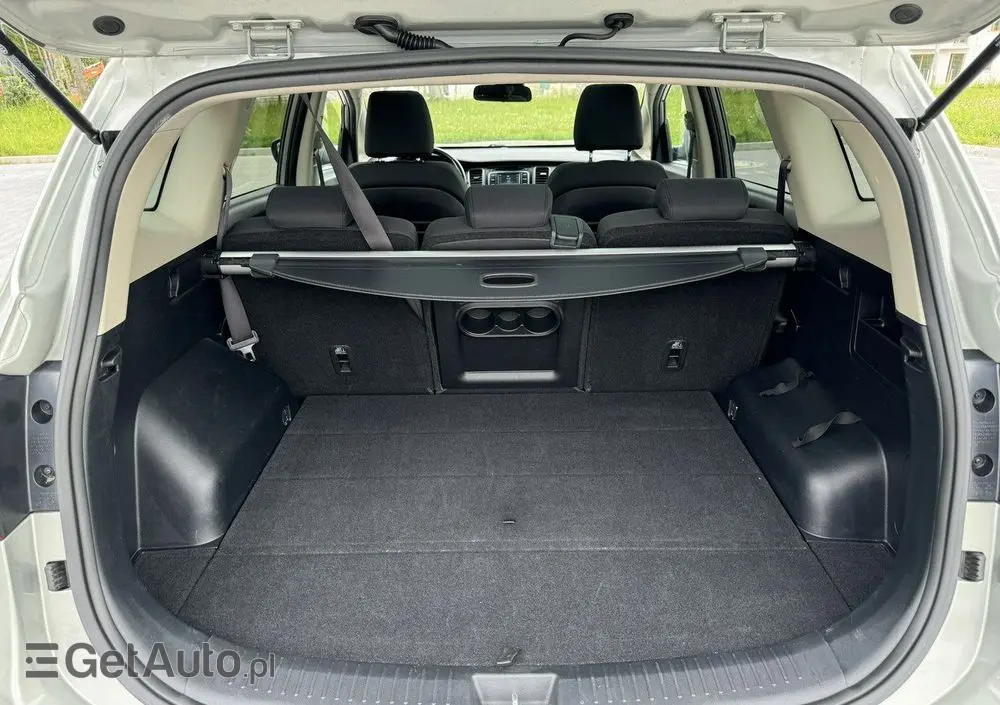 KIA Carens 1.7 CRDi Vision