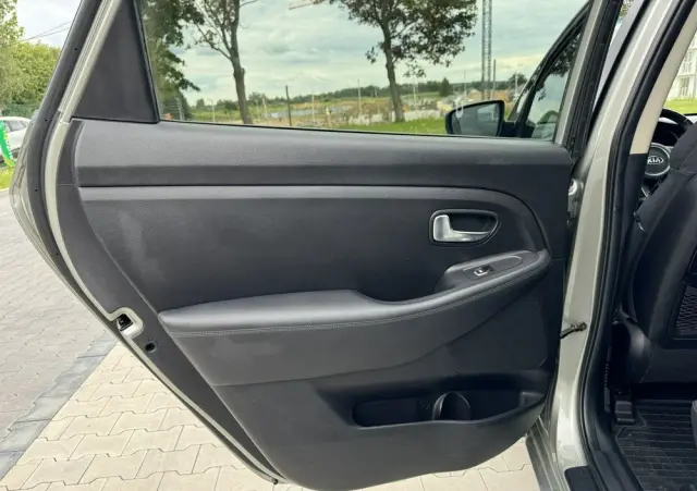 KIA Carens 1.7 CRDi Vision