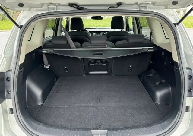 KIA Carens 1.7 CRDi Vision