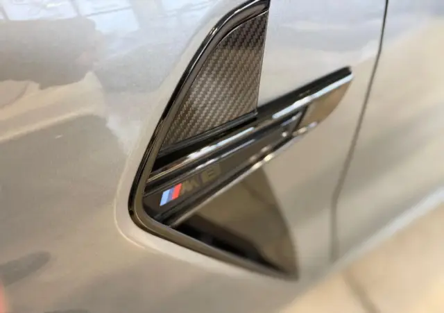 BMW M8 