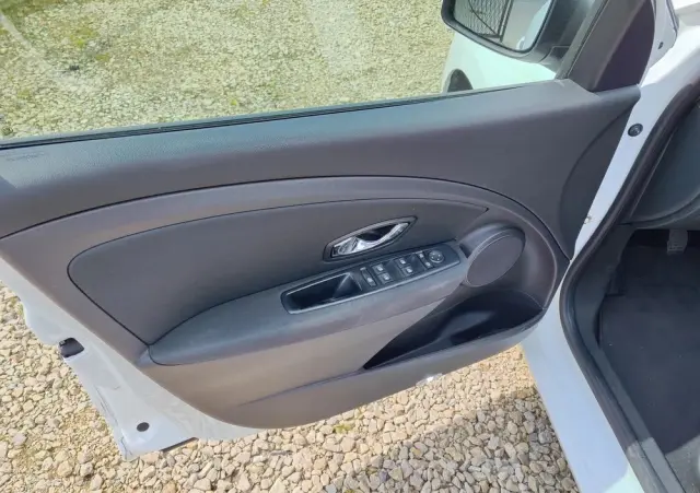 RENAULT Megane ENERGY TCe 115 Start & Stopp LIMITED