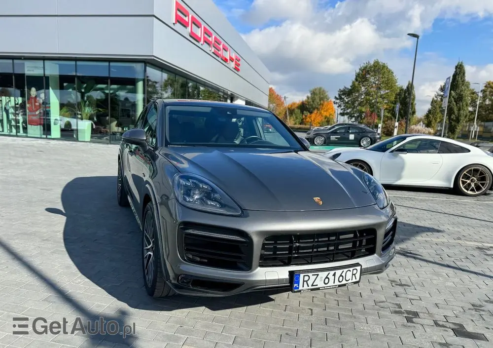 PORSCHE Cayenne Ver-coupe-e--hybrid