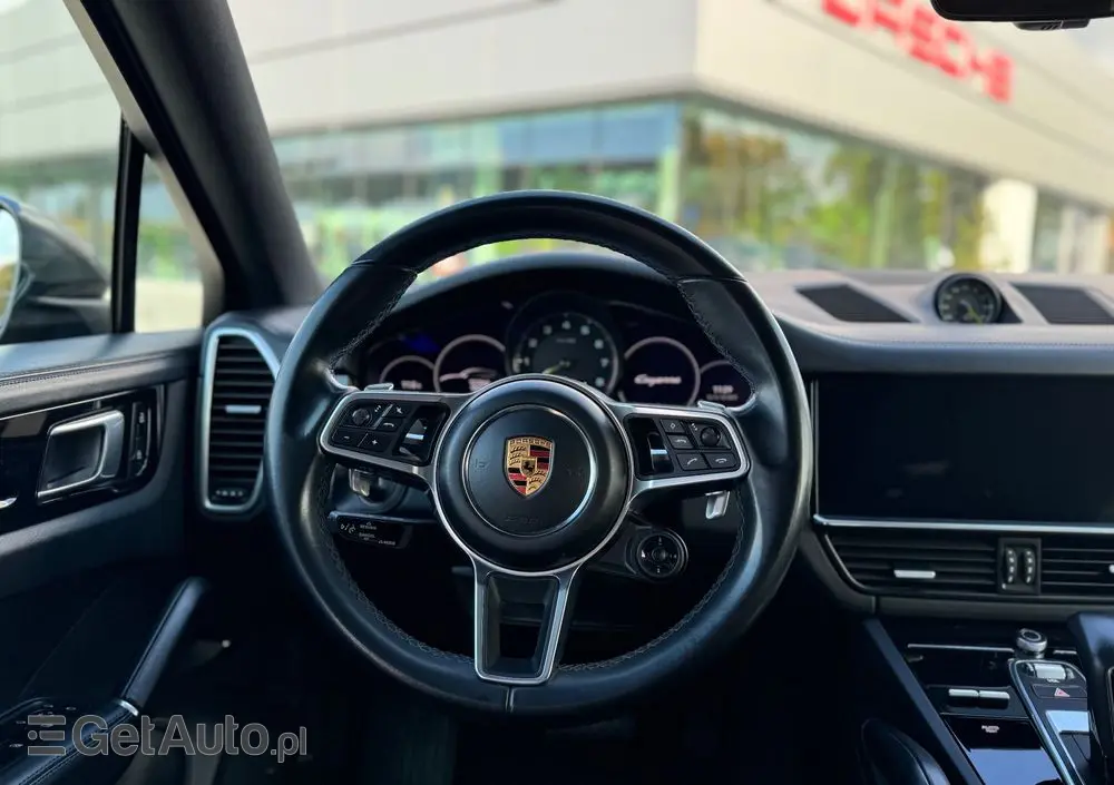PORSCHE Cayenne Ver-coupe-e--hybrid